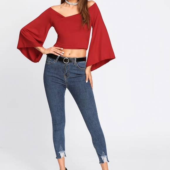 2 way off shoulder wrap crop top - Picture 2 of 4